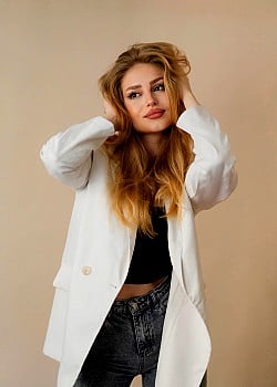 Anna Glazunova